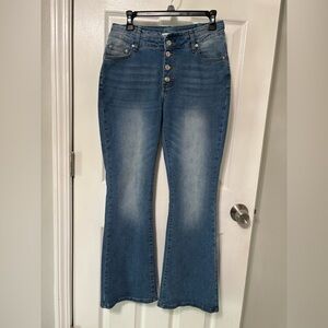 Genleck button down bell/ bootcut bottom jeans